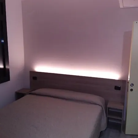 Hotel Alle Scuole New *